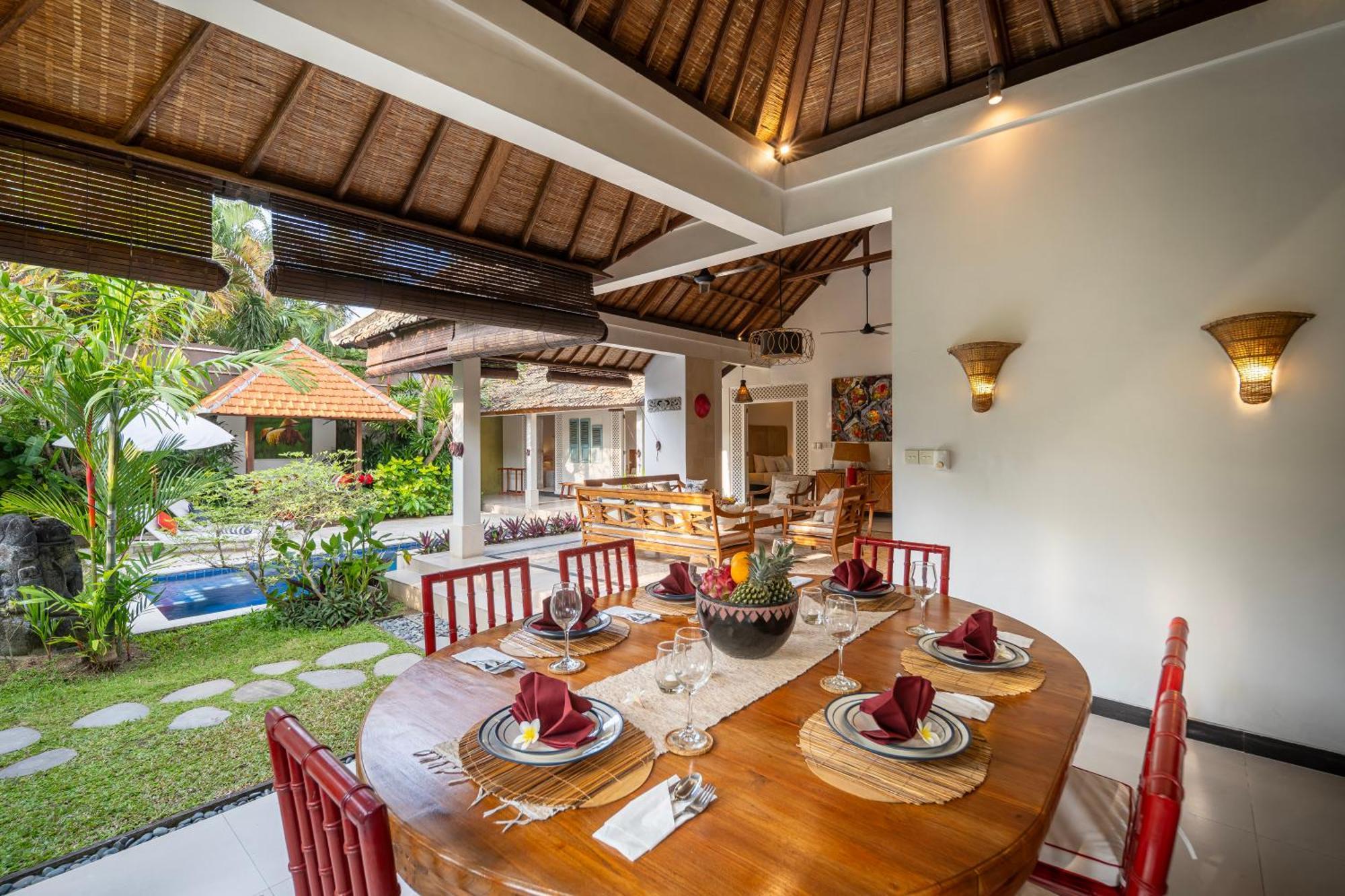 Tropical Oasis Of Calm In The Heart Of Seminyak, 4br Luisha Villa