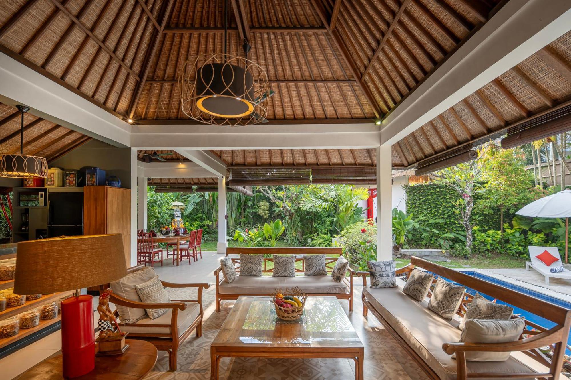 Tropical Oasis Of Calm In The Heart Of Seminyak, 4br Luisha Seminyak (Bali)